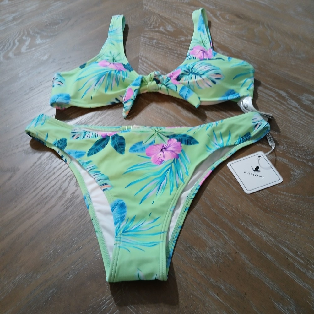 NWT Kamoni Bikini Green Floral Print Scoop Neck Bowknot Front   Sz L‎